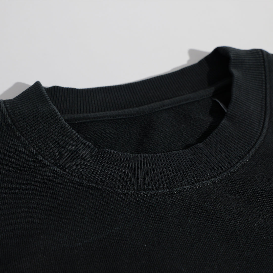 CREWNECK VINTAGE BLACK OVERSIZED inarretable.